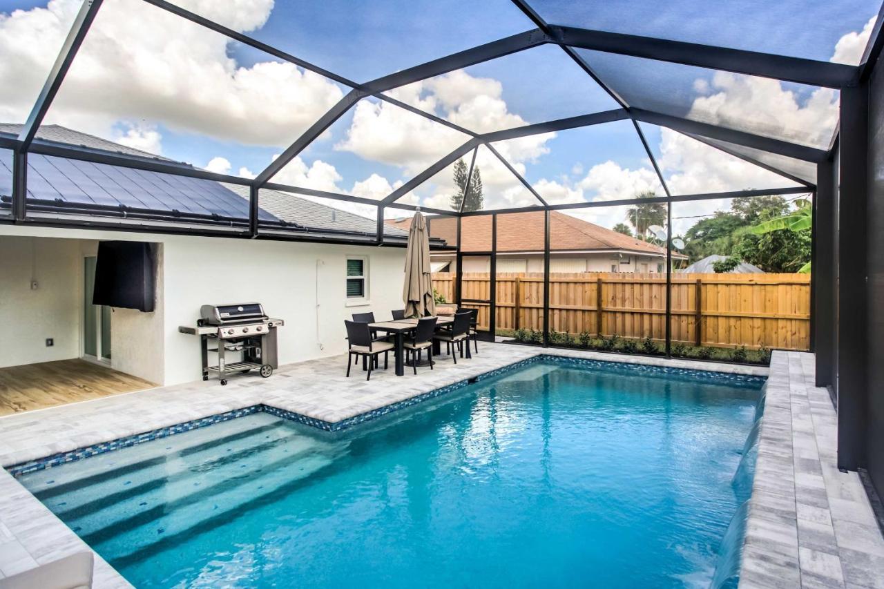 Naples Home With Lanai And Pool Near Vanderbilt Beach! Exterior photo